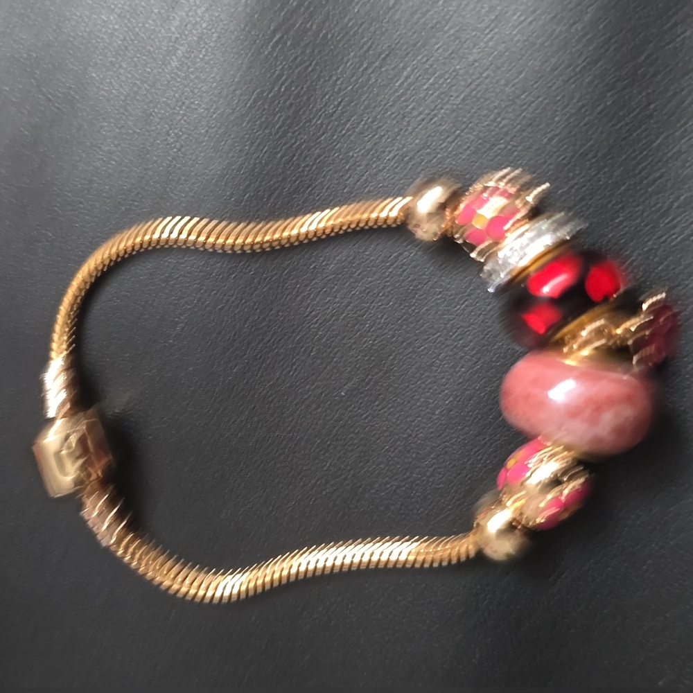 Jewelry - Picture 2 of 4